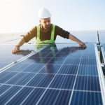 太陽能革命2025能源轉型關鍵解析