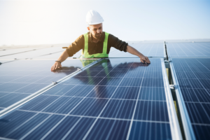 太陽能革命2025能源轉型關鍵解析